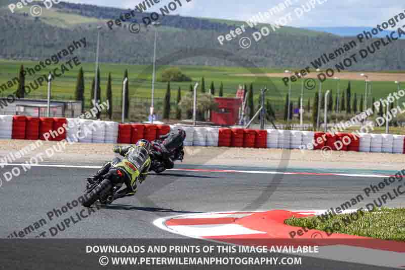cadwell no limits trackday;cadwell park;cadwell park photographs;cadwell trackday photographs;enduro digital images;event digital images;eventdigitalimages;navarra;no limits trackdays;peter wileman photography;racing digital images;trackday digital images;trackday photos